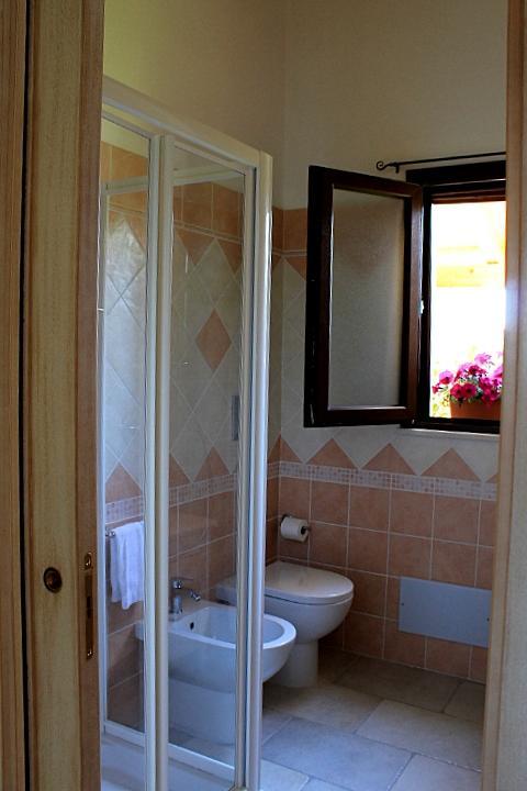 Il Melograno Di Nora Bed & Breakfast พูลา ภายนอก รูปภาพ