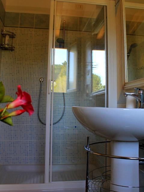 Il Melograno Di Nora Bed & Breakfast พูลา ภายนอก รูปภาพ