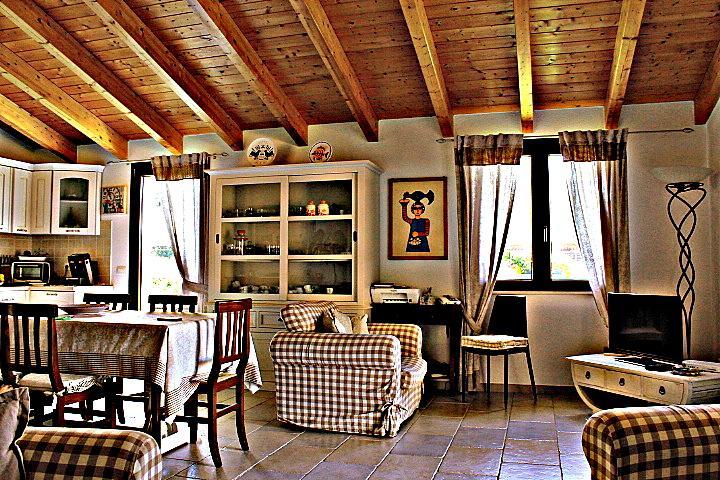 Il Melograno Di Nora Bed & Breakfast พูลา ภายนอก รูปภาพ